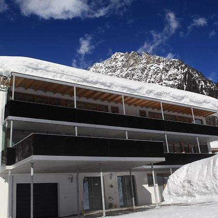 Apart Sportiva Klosterle am Arlberg Ngoại thất bức ảnh